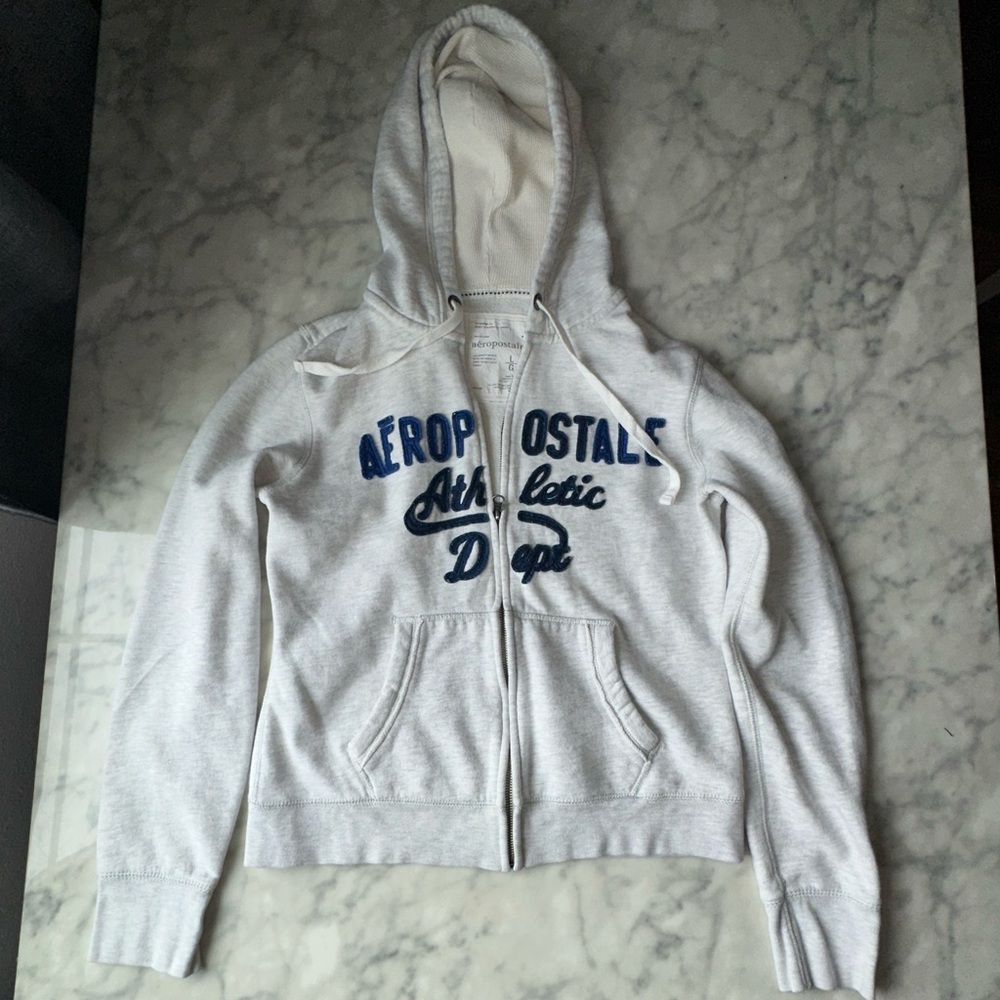 Aeropostale Light Gray Zip-Up Hoodie with Navy Applique Y2K
